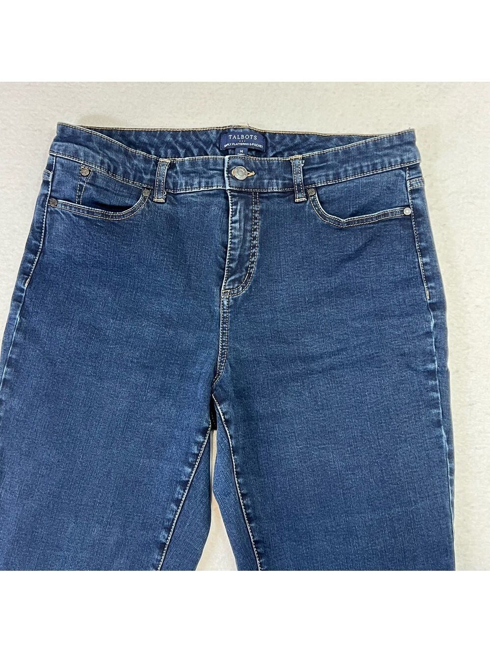 Talbots Jeans Simply Flattering Blue Denim 5-Pocket Straight Leg Size 14 Western - Picture 3 of 10